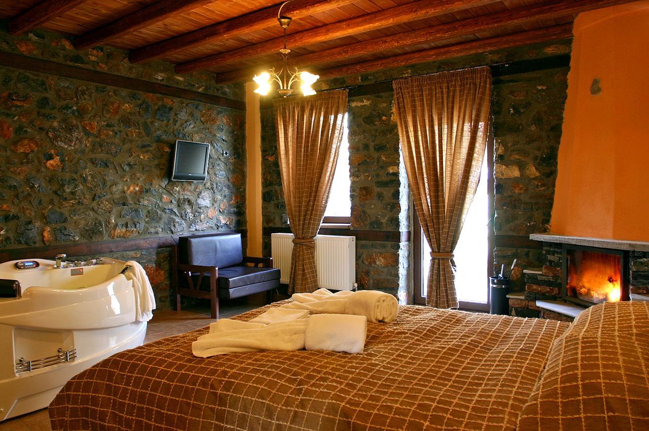 Guesthouse Toitos Agios Athanasios  Bagian luar foto